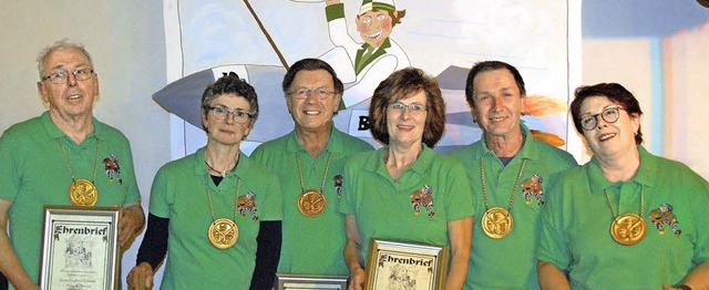 Die neuen Ehrenmitglieder (von links n...hler, Helmut Bauer und Christa Schultz  | Foto: Johann ALBREChT