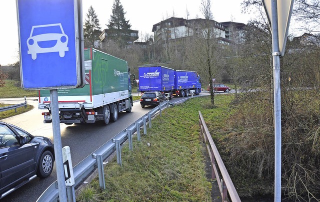 Bald ein Bild der Vergangenheit? Rcks...liegenden Linkseinfdelspur beginnen.   | Foto: Andr Hnig