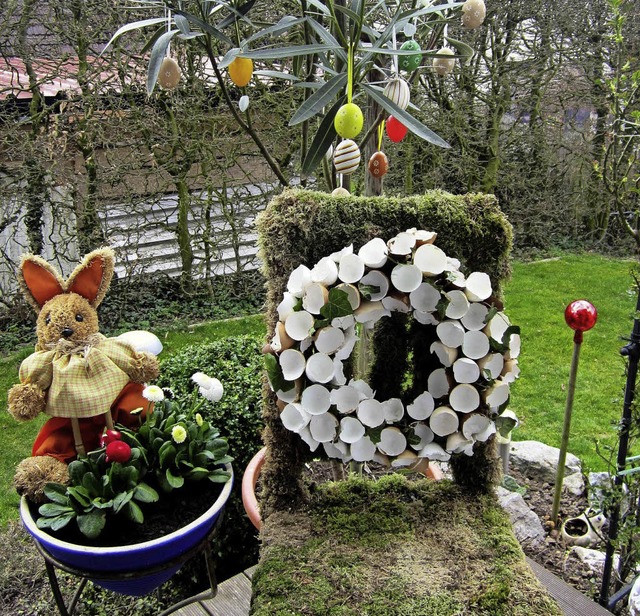 OsteridyllEINLADEND auf das bevorstehe...eckten Winkel im Nordweiler Unterdorf.  | Foto: Reiner Merz