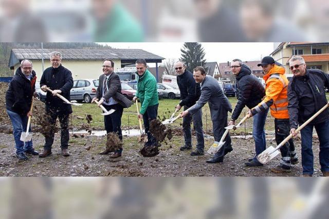 Neue Lagerflchen und Fahrzeugabstellflchen