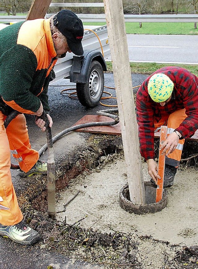 Fr die neuen Leuchten muss erst noch ein stabiles Fundament gelegt werden.   | Foto: Steinfelder