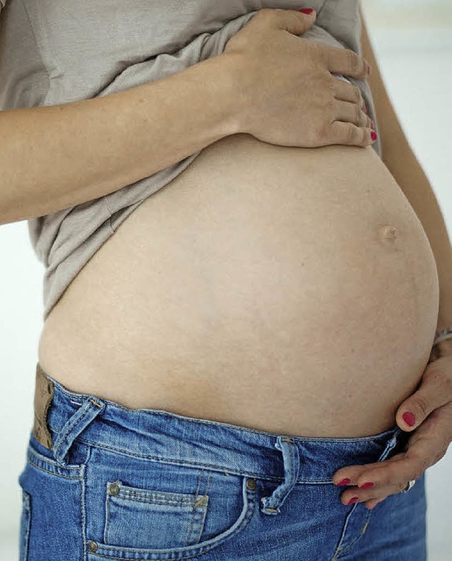 Schwangerschaft eine Geldfrage?  | Foto: dpa