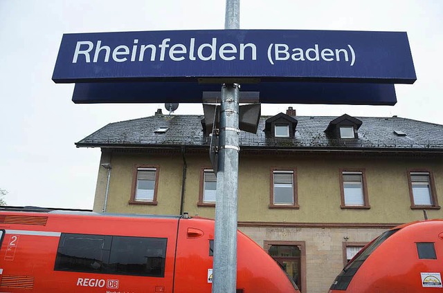 Es gibt keinen  automatischen Halt fr den Regiozug im Bahnhof Rheinfelden.   | Foto: Ralf Staub