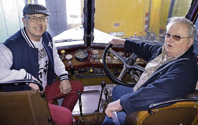 Veranstalter Helmut Rieger (links) und...g auf dem Oberrheinplatz stehen wird.   | Foto: Martina Proprenter