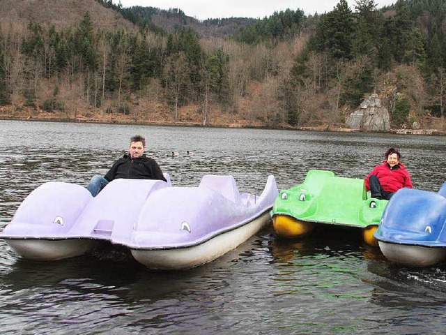 Holger, Anita und Klaus Frhlich (von ...bootflotte am Bergsee sind startklar.   | Foto: Jrn Kerckhoff