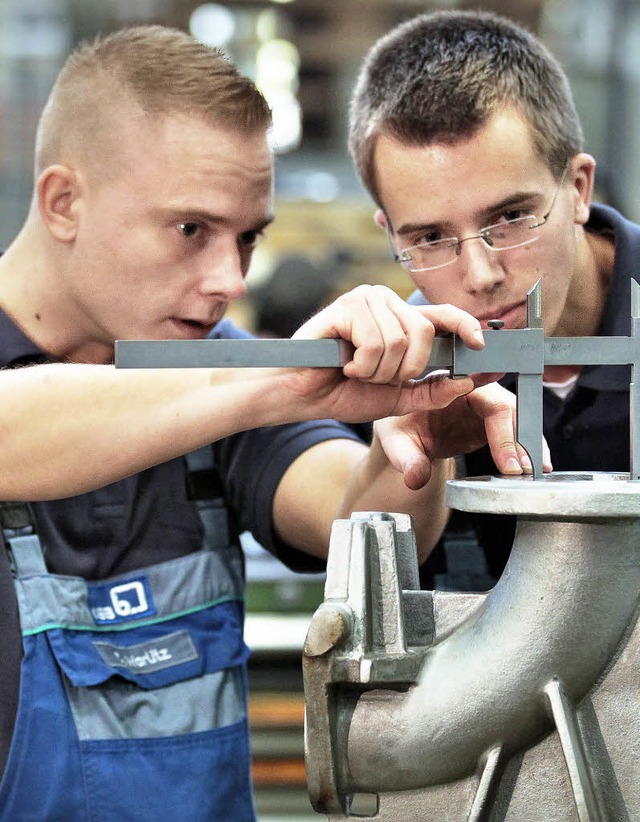 Arbeit in der Industrie  | Foto: dpa