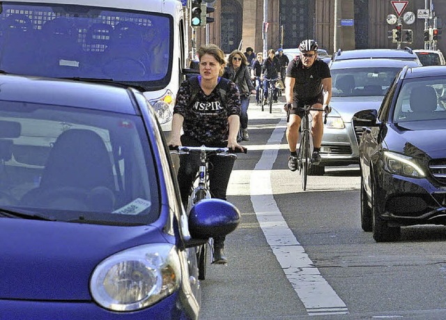 Gefhrliche Lage: Radweg an der Talstrae im Stadtteil Wiehre  | Foto: michael bamberger