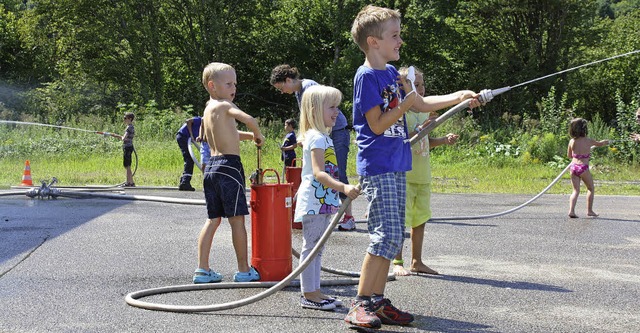 Mit Spa und Spiel an zuknftige ernst...er Adler die Kindergruppe leiten wird.  | Foto: Archivfoto: Christiane Franz