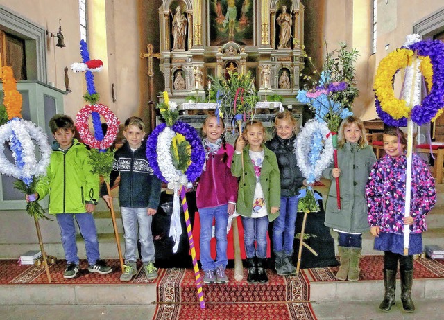 Spenden statt Gegengeschenke zur Kommu...nge, Clara Fuchs und Letizia Ziegler.   | Foto: nadja lange