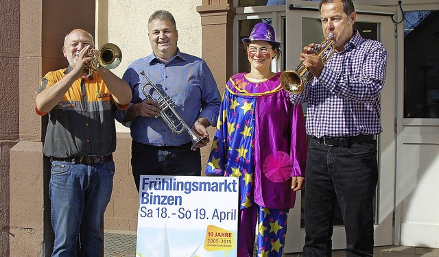 Bunt und klangvoll &#8211; so prsenti... zum zehnten Geburtstag des Anlasses.   | Foto: Frey