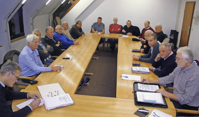 Die bergabe der Verantwortung fr  di...in der Vertreter der Stadt Waldkirch.   | Foto: Helmut Hummel