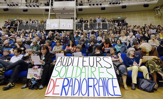 Solidaritt: Protest in den Rumen  von Radio France am Montag in Paris   | Foto: afp