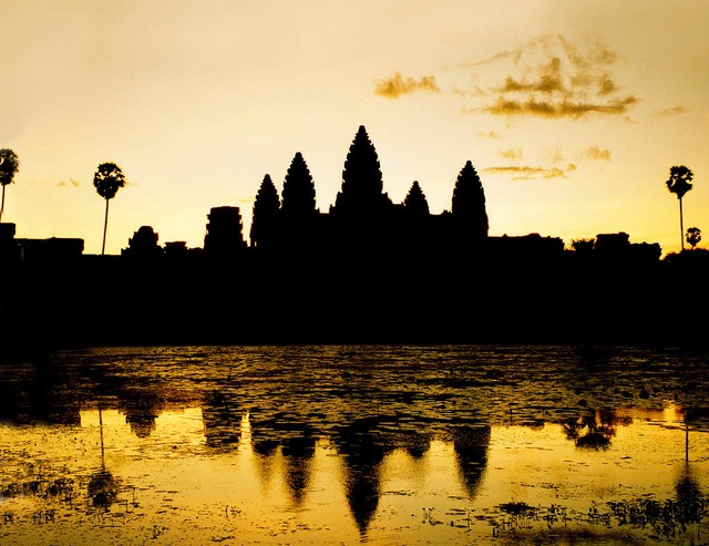 Unesco-Weltkulturerbe und ein Muss fr...ber: die Tempelanlage  von Angkor Wat   | Foto: photocase.de/Morten Malmbak