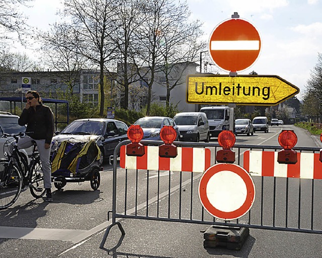 Heute endet  die Sperrung der Rmerstrae.   | Foto: Lauber