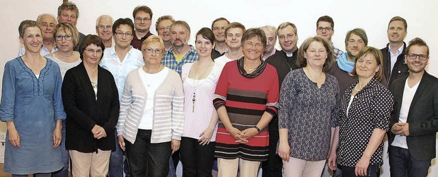 Der neugewhlte Pfarrgemeinderat der S...chweier (Vierter von rechts) gewhlt.   | Foto: Herbert Birkle