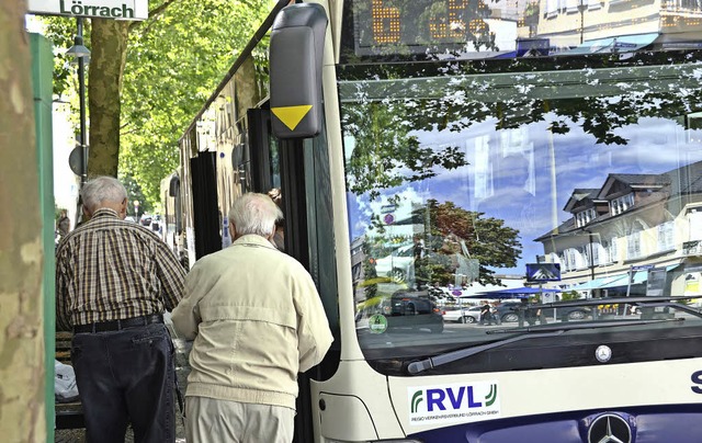 Vor allem fr ltere Menschen ist eine Busverbindung wichtig.   | Foto: Melanie Ort