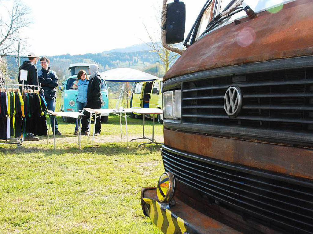 VW-Bus ist nicht gleich VW-Bus. Beim Bulli-Treffen in Kirchzarten ist Vielfalt an der Tagesordnung des Familientreffens.