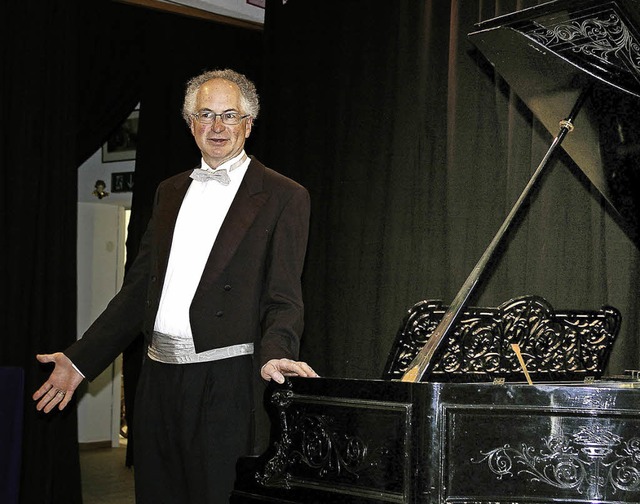 William Cuthbertson erklrte in wenige...e Bedeutung der Preludien von Chopin.   | Foto: Ernst Hubert Weber-Bilke