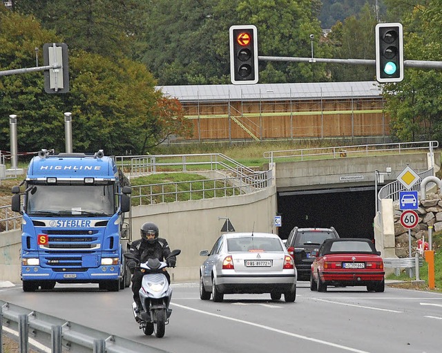 Ampel an der Zollfreien   | Foto: Lauber