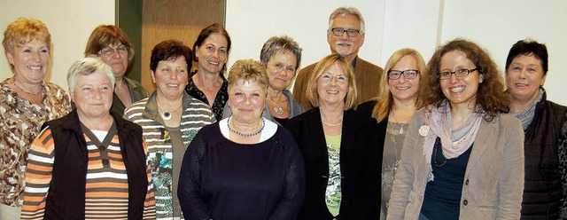 Der Vorstand des evangelischen Frauenv... Heuberger-Sturm (Zweite von rechts).   | Foto: Paul Schleer
