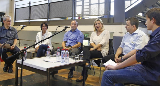 Antworten auf dem Podium auf Fragen vo...acher, Silvia Peucker und Thomas Jger  | Foto: heidi fssel