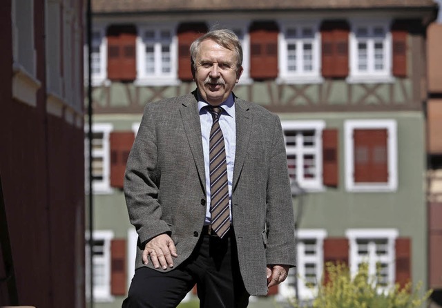 Fest verwurzelt in seiner badischen He...lmut Rau in der Ettenheimer Altstadt    | Foto: CHRISTOPH BREITHAUPT