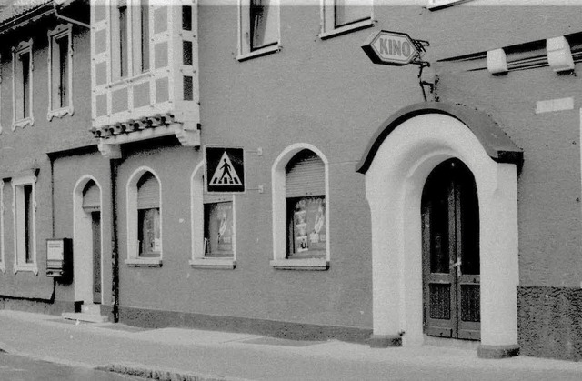 Rund 40 Jahre sind im Kranz-Kino im Ga... Gebude wurde im Jahr 2001 abgerissen  | Foto: Archivfoto: Thomas Mutter