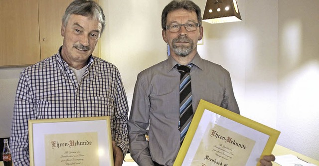 Wurden fr ihre langjhrige Ttigkeit ...Behringer und  Bernd Gail (von links).  | Foto: Wehrle