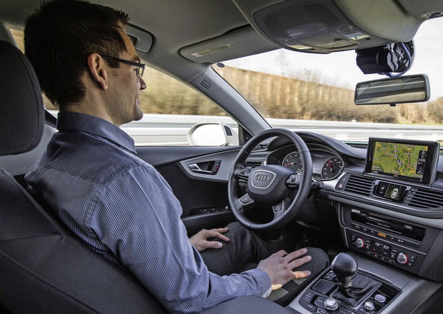 Autopilot im Test:Audi will ihn serienreif machen   | Foto: dpa