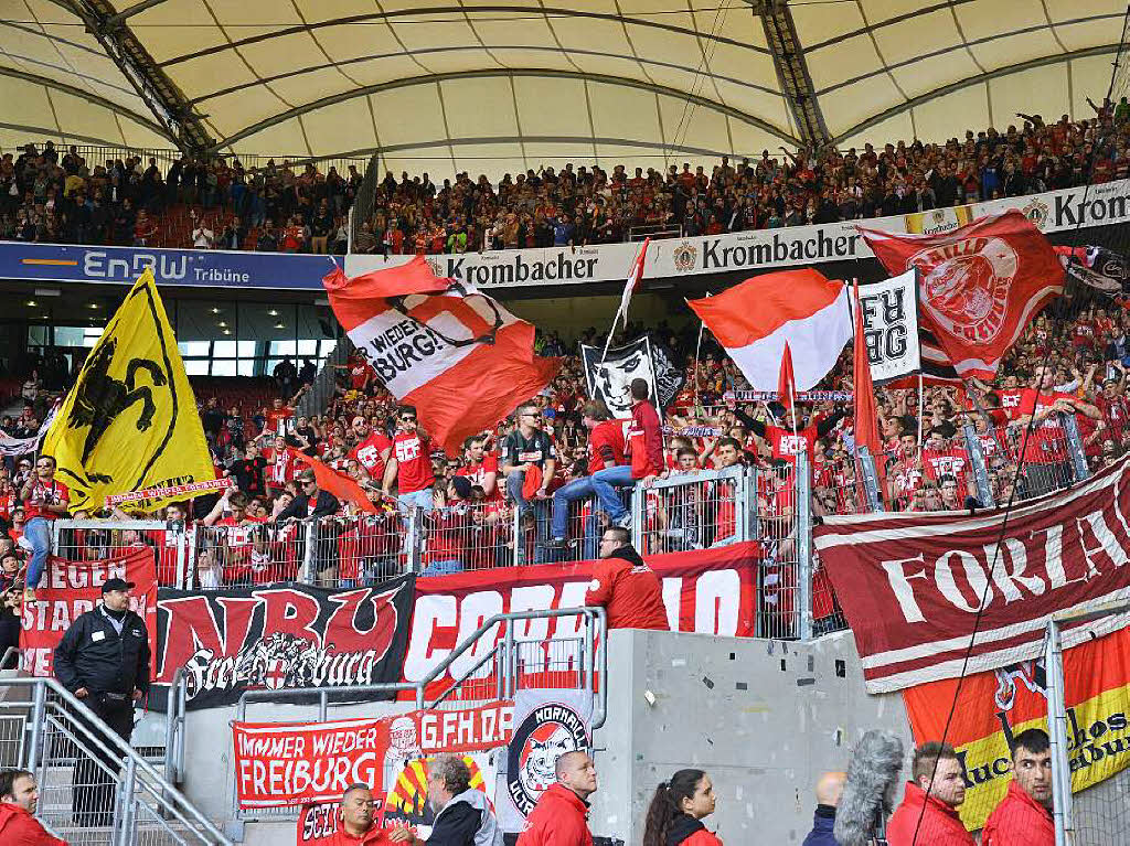 Einen wichtigen Punkt holte sich der SC Freiburg in Stuttgart.