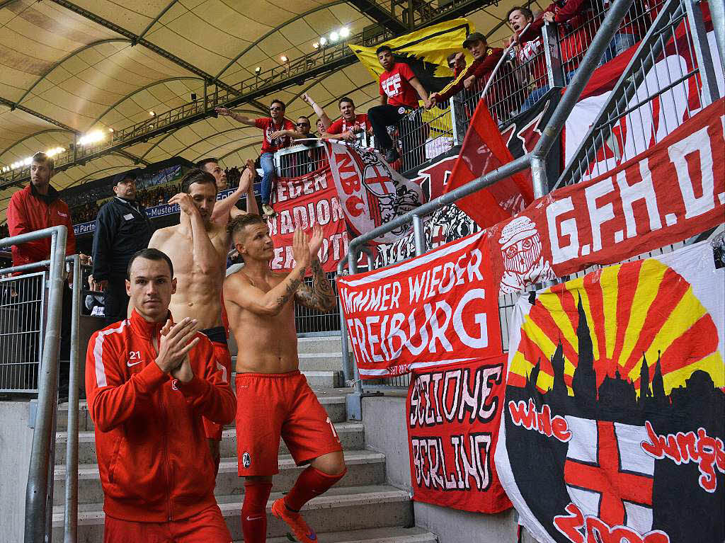 Einen wichtigen Punkt holte sich der SC Freiburg in Stuttgart.