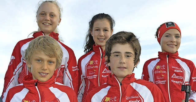 Die erfolgreichsten SVK-Nordisch-Kids:...y Weiss und Nicola Lange (von links).   | Foto: Gerd Lck