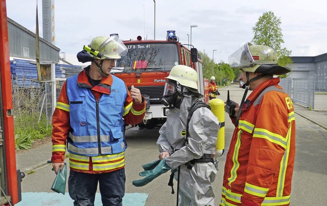 ABC Einsatz im Nimburger Industriegebiet  | Foto: Aribert Rssel