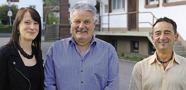 Auf dem Foto Christian Strtt zwischen Katja Sturm und Martin Schwald  | Foto: Hege