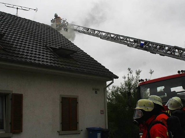 Feuerwehreinsatz in Istein  | Foto: Reinhard Cremer