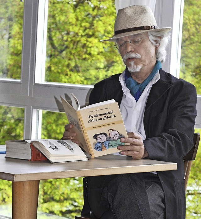 Wilhelm Busch auf Alemannisch: Markus ...mp; Caf am Andelsbach in Laufenburg.   | Foto: Sandhya Hasswani