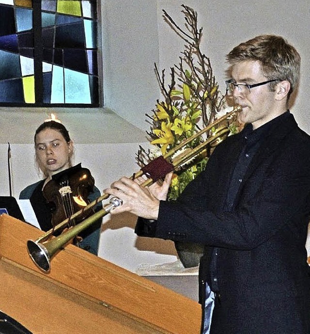 Barocke Tne auf historischen Instrumenten erklangen in der Petruskirche.   | Foto: Georg Diehl