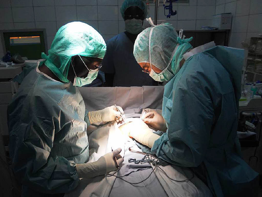 Freiburger Chirurg hat in Burkina Faso ein Krankenhaus