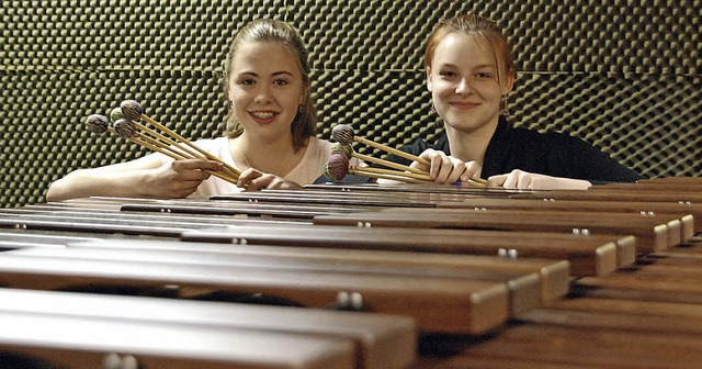 Tabea Ratzel (16) aus Bad Krozingen un...pielen unter anderem auf der Marimba.   | Foto: Sophia Hesser