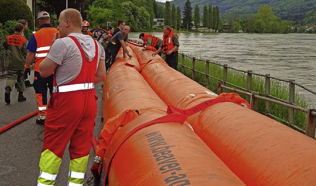 Hochwasserschutz im Schweizer Wallbach   | Foto: Susanne Hrth