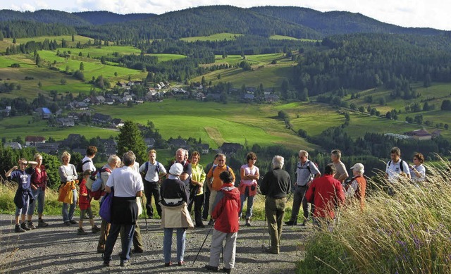 Immer mehr Menschen wollen sich in Bernau erholen.  | Foto: Ulrike Spiegelhalter