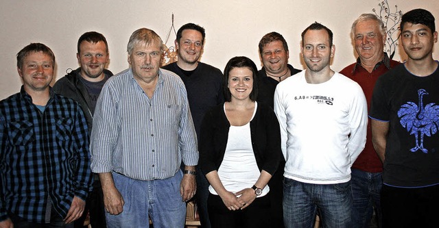 Der Vorstand der Seifenkistenfreunde K... Baumgartner (hintere Reihe, rechts).   | Foto: Senta Knecht