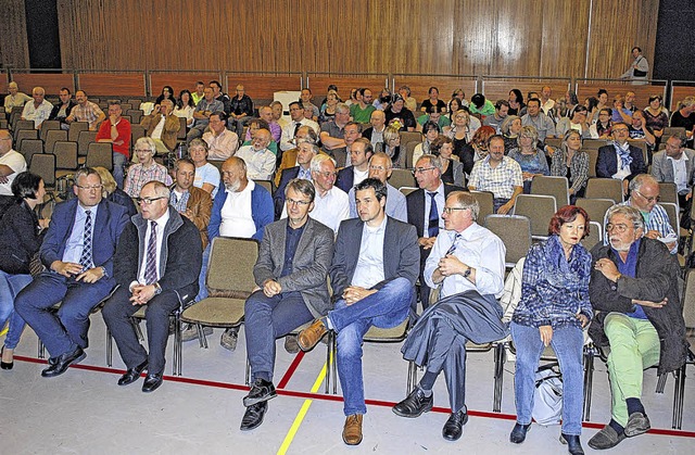 Rund 100 Besucher nahmen an der Brger...er in der Waldshuter Stadthalle teil.   | Foto: klatt-D&#8217;souza