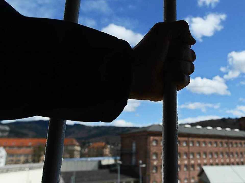 Die JVA Freiburg, Schauplatz eines Mac...hen Insassen und der Gef�ngnisleitung.  | Foto: dpa
