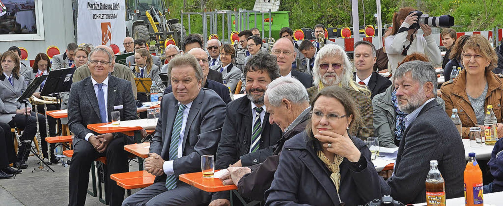 Viele interessierte Besucher waren zur Einweihung des Nahwrmenetzes gekommen.  | Foto: Juliane Khnemund