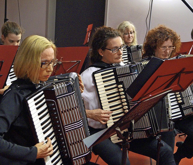 Das erste Frhjahrskonzert unter neuem...uen Konzertort war ein voller Erfolg.   | Foto: Ingeborg Grziwa