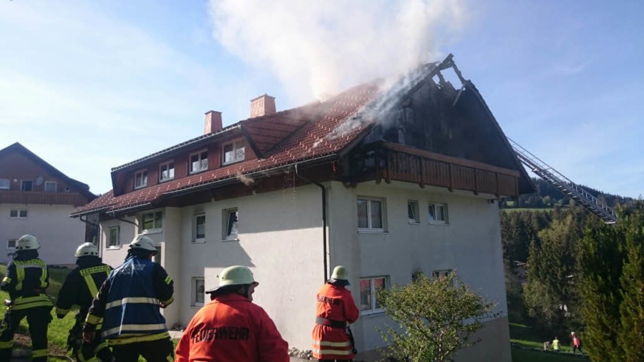 Brand im Seagackerweg in Schluchsee   | Foto: Kamera 24