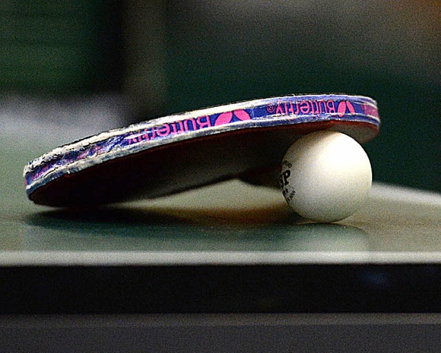 Mit einer Spielgemeinschaft wird der Tischtennis in Allmannsweier gesichert.   | Foto: dpa/Seeger