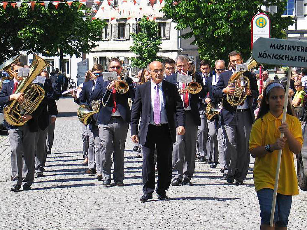 Arcadie Romaniuc fhrt seine Musiker vom Musikverein Knigschaffhausen an.