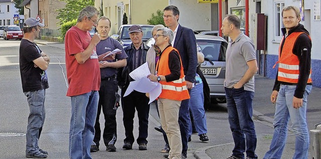 Das Parkproblem in der Lwenstrae sol... Zimmermann vom Bro Unger Ingenieure.  | Foto: Hagen Spth